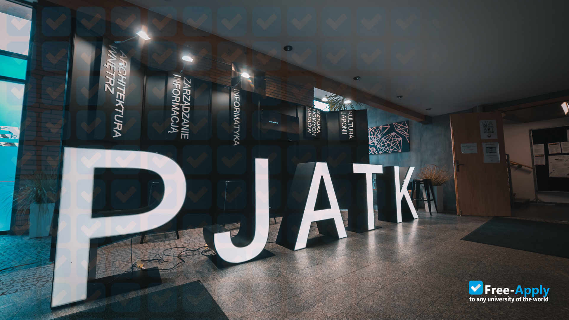 Foto de la Polish-Japanese Academy of Information Technology #5