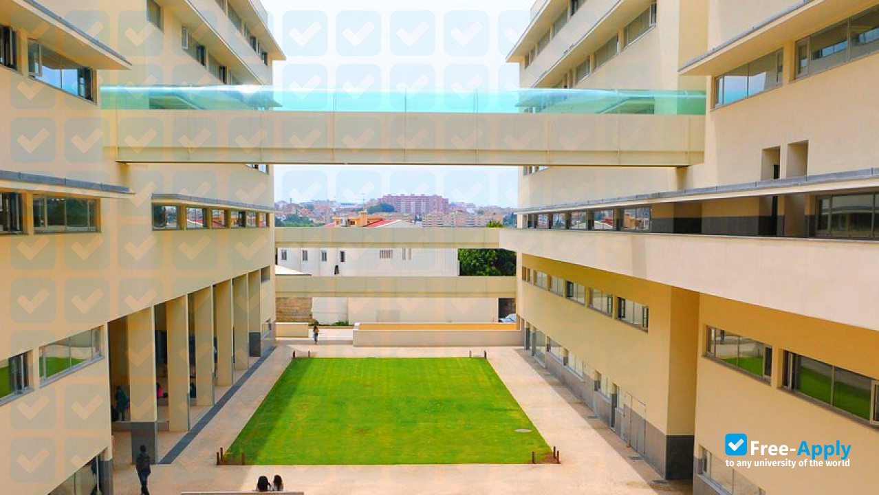 Photo de l’Higher Institute of Health Sciences Egas Moniz (Almada) #2
