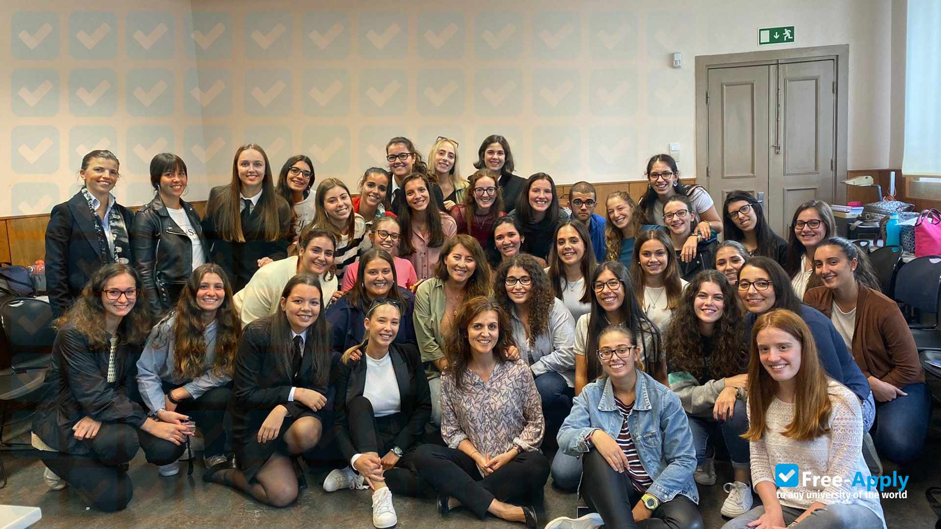 Higher Institute of Social Work of Porto фотография №5
