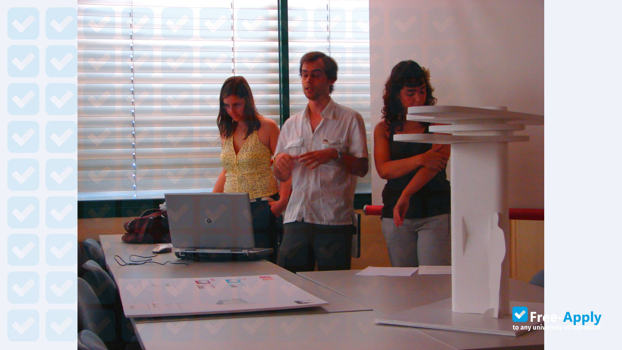 Institute of Art, Design and Business - University (IADE) (Lisbon) photo