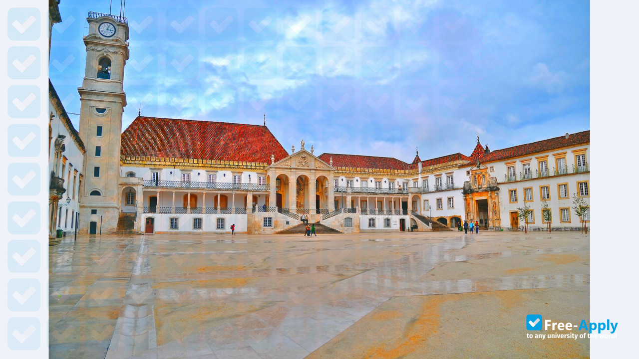 Foto de la University of Coimbra #8