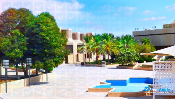 Foto de la Qatar University #3