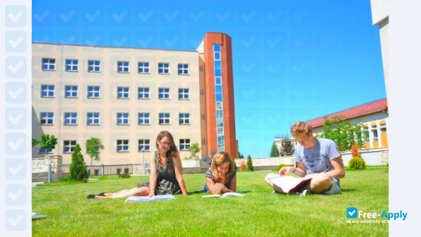Iuliu Hațieganu University of Medicine and Pharmacy photo #10