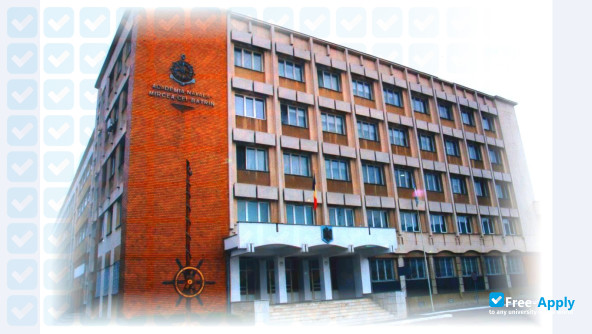 Foto de la Mircea cel Bătrân Naval Academy