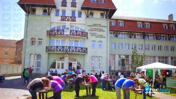 Photo de l’Partium Christian University #7