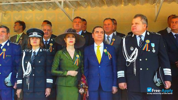 Photo de l’Alexandru Ioan Cuza Police Academy #4