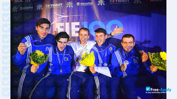 Foto de la European University Dragan Lugoj #7