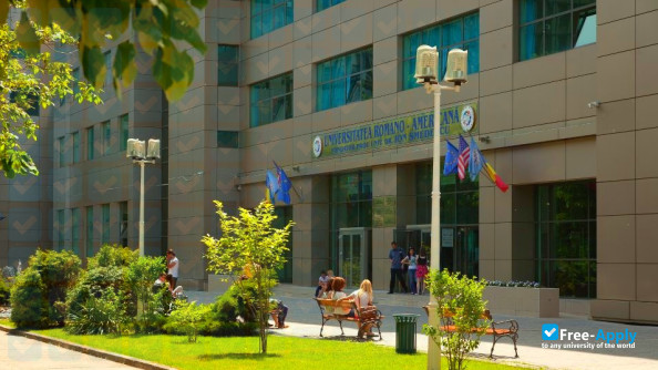 Romanian-American University photo #10