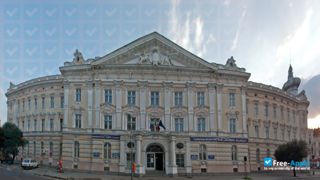 Aurel Vlaicu University of Arad фотография №1
