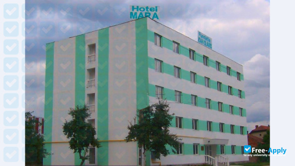 "Ioan Slavici" University photo #3