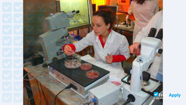 Foto de la University of Agricultural Sciences and Veterinary Medicine Cluj-Napoca #15