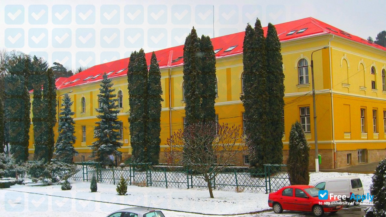 Foto de la University of Agricultural Sciences and Veterinary Medicine Cluj-Napoca #11