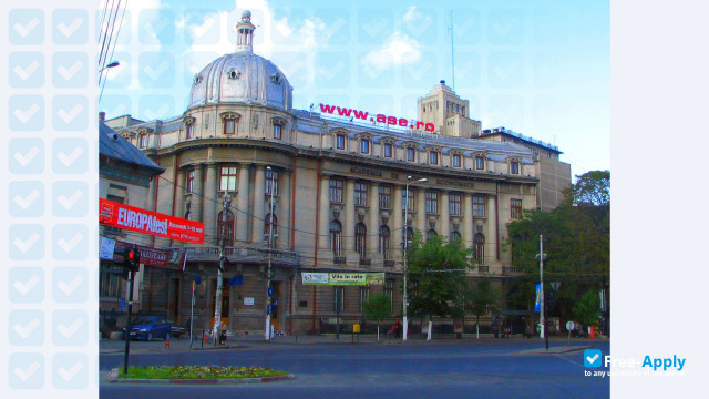 Bucharest Academy of Economic Studies фотография №9