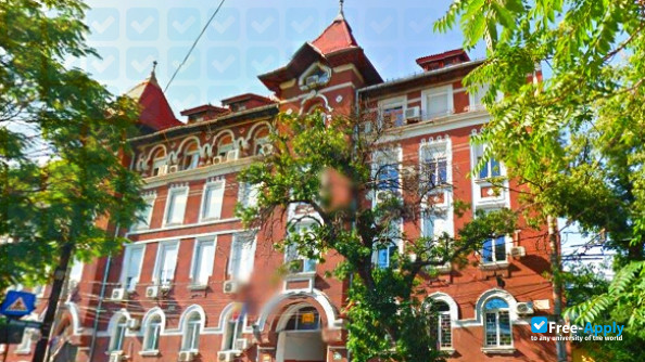 Caragiale University of Theatrical Arts and Cinematography фотография №8