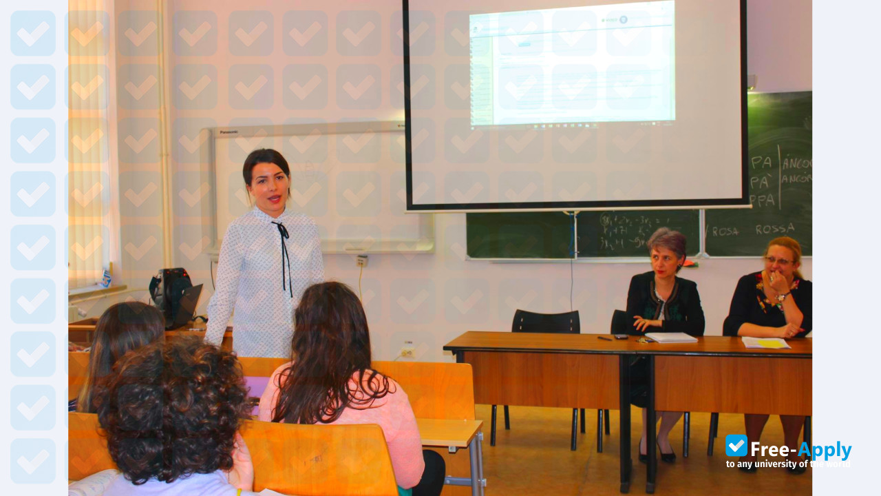 Photo de l’“Vasile Alecsandri” University of Bacău #4