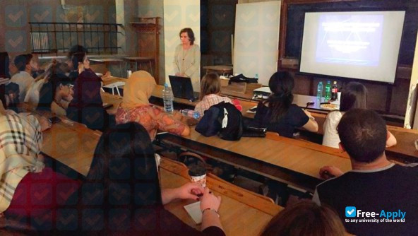 Photo de l’Carol Davila University of Medicine and Pharmacy #5
