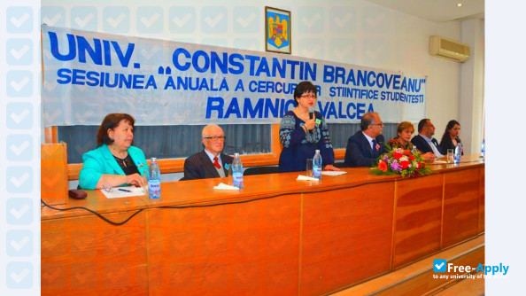 Photo de l’Constantin Brâncoveanu University #6