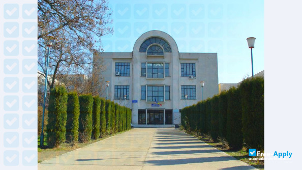 University of Craiova photo #13
