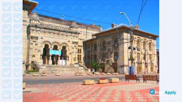 “Dunarea de Jos” University of Galati photo #8