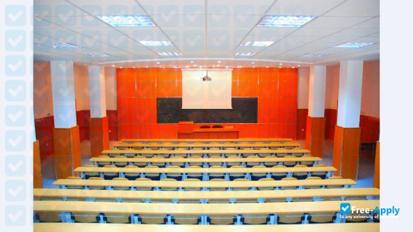 Photo de l’University of Medicine and Pharmacy Craiova #7