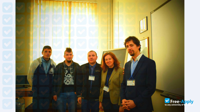 Photo de l’University of Petroșani #1