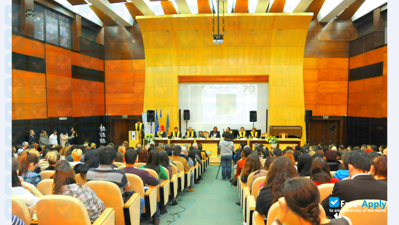 Photo de l’West University of Timișoara #5