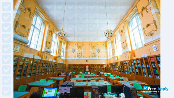 "Petru Maior" University of Tîrgu-Mureș photo #5