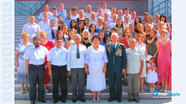 Photo de l’Moscow Institute of Public Administration and Law Branch in the Chuvash Republic #3