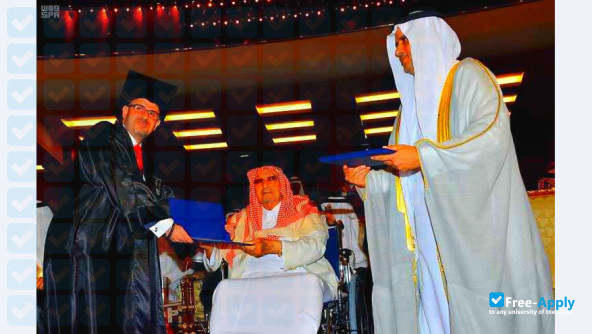 Arab Open University Saudi Arabia photo #4