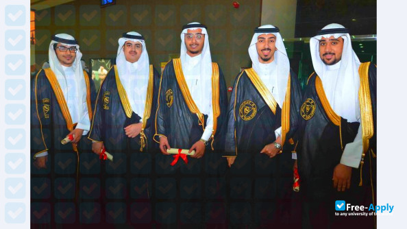 Foto de la Riyadh College of Dentistry and Pharmacy #4