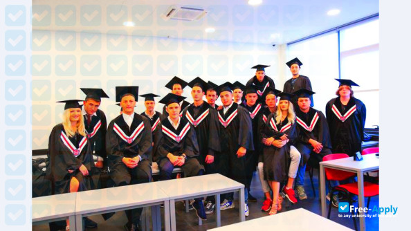 Foto de la Information Technology High School, Belgrade #1