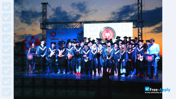 Foto de la Information Technology High School, Belgrade #3