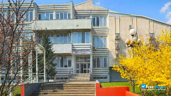 Foto de la University of Kragujevac #5