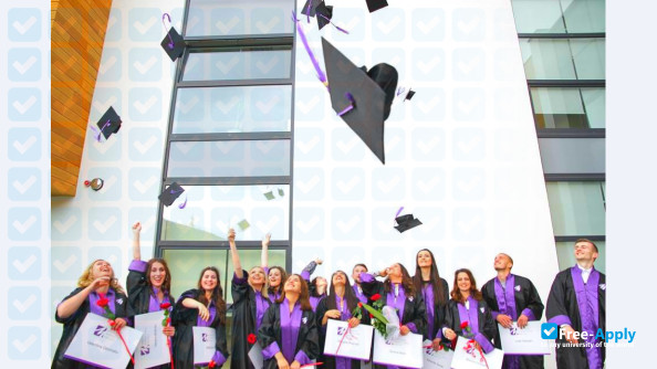 Photo de l’International Business College Mitrovica #5