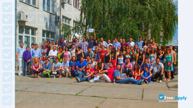 Foto de la Universitety of Mitrovica #4