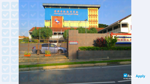 Photo de l’DIMENSIONS International College #5