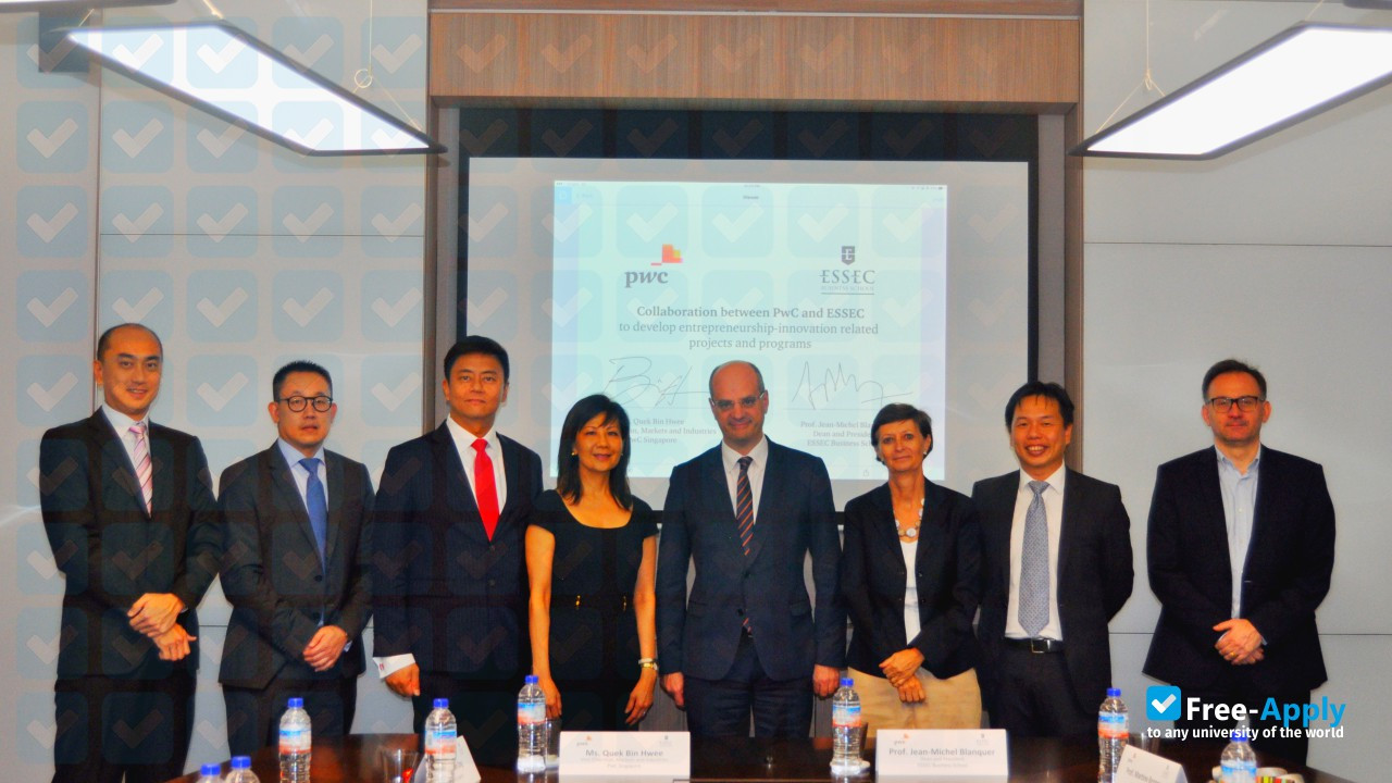 ESSEC Business School, Asia Pacific Campus photo