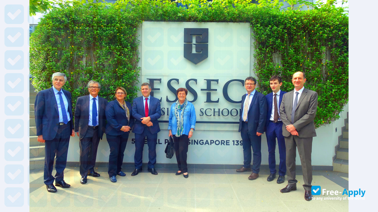 ESSEC Business School, Asia Pacific Campus фотография №8