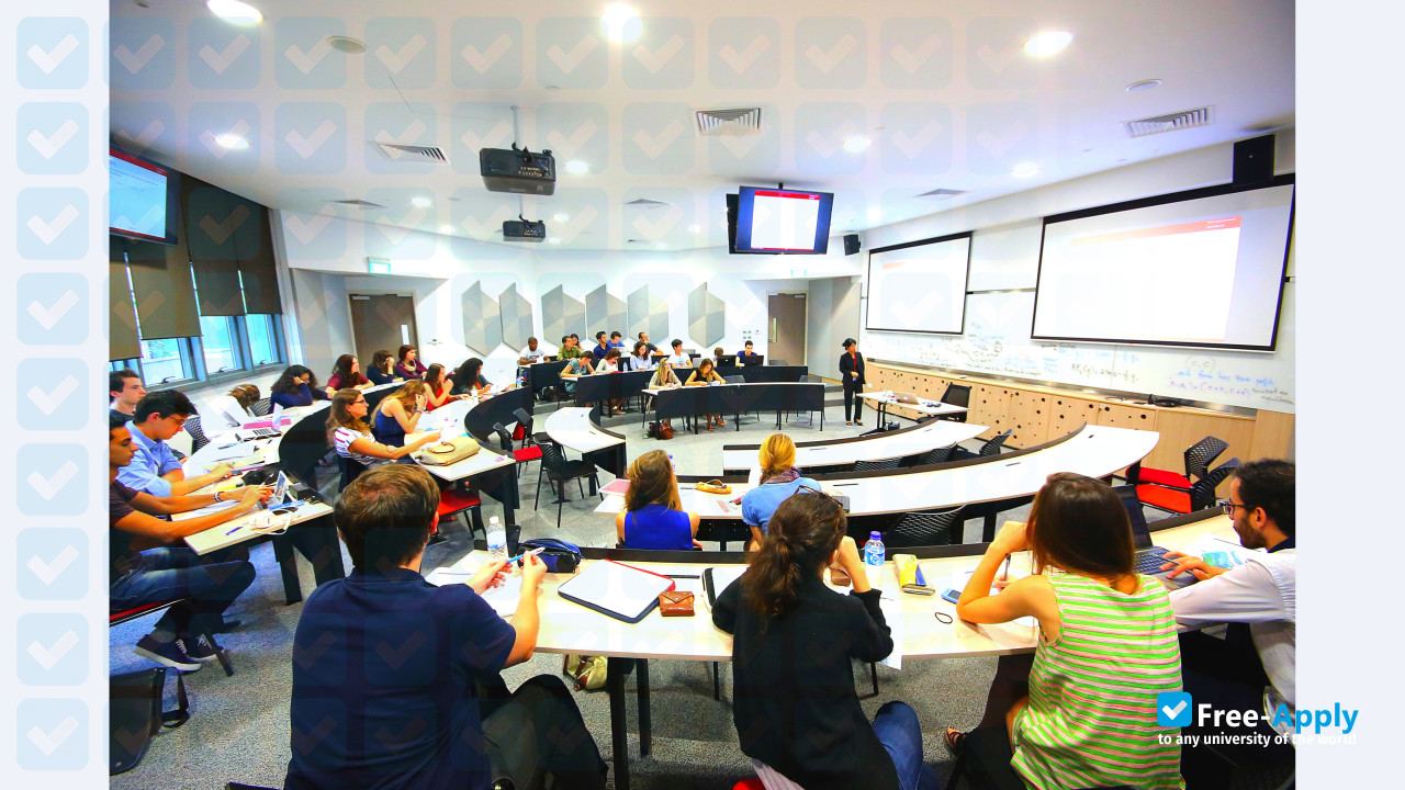 ESSEC Business School, Asia Pacific Campus фотография №10