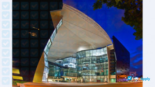 LASALLE College of the Arts thumbnail #4