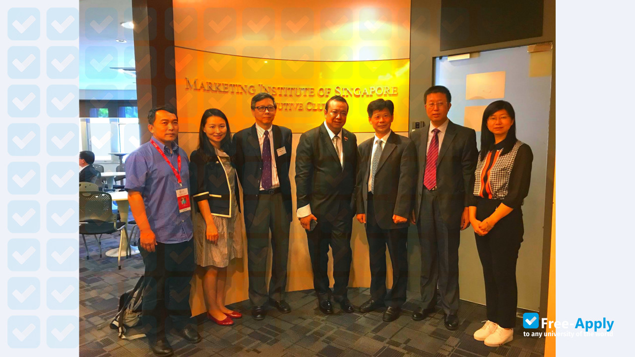 Photo de l’Marketing Institute of Singapore #8