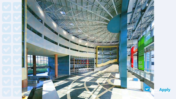 Nanyang Polytechnic photo #7
