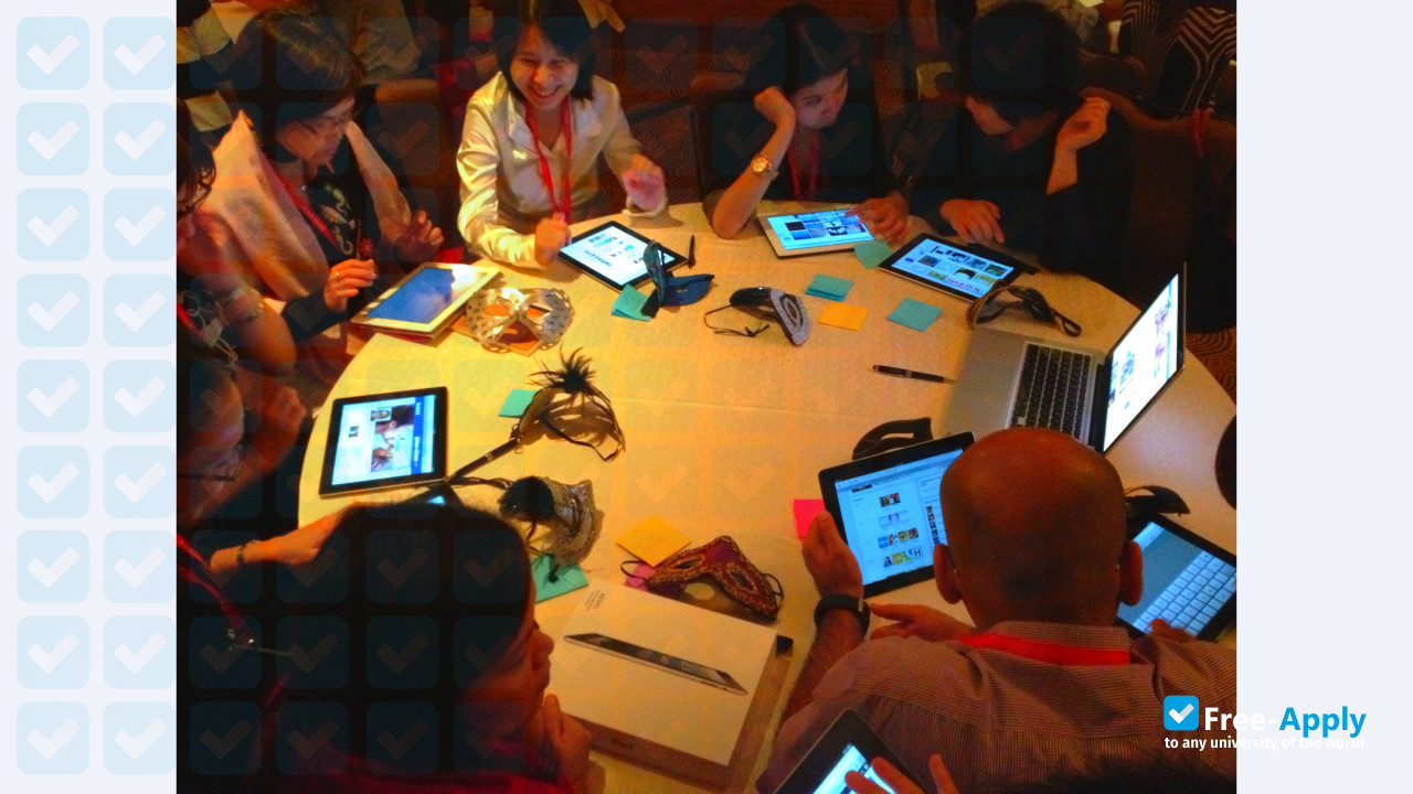 Foto de la Rutgers Business School Asia Pacific #11