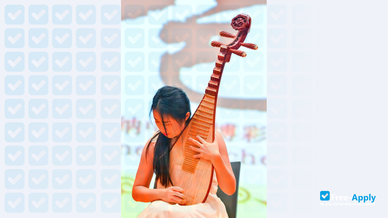 Foto de la Singapore Raffles Music College #2