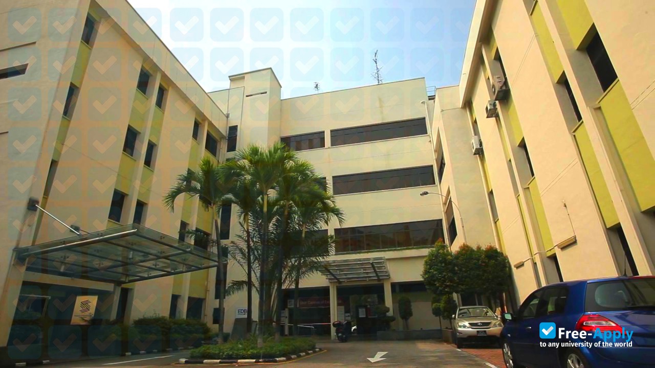SMF Institute of Higher Learning (SMa Institute) photo