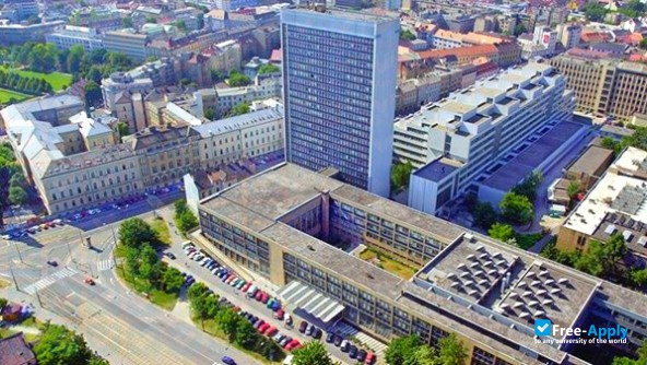 Slovak University of Technology in Bratislava фотография №9