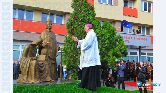 Photo de l’University of St Cyril and Methodius of Trnava #10