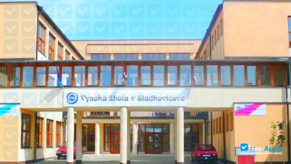 Photo de l’Danubius College (Sládkovičova College) #9