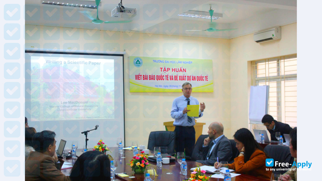 Bac Giang Agriculture & Forestry University photo #8