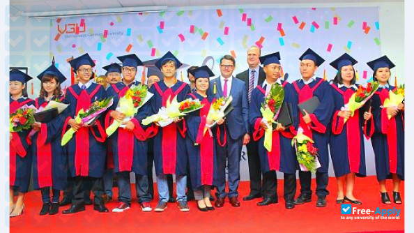 Binh Duong University photo #8